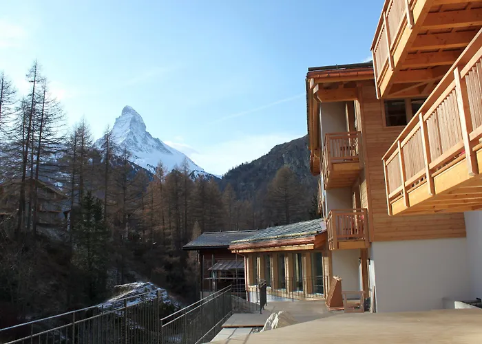 Binna *